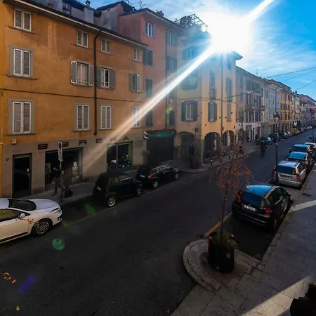 Casa Valentina - Downtown Lägenhet Bergamo